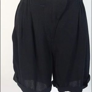 Kourtney kardashain  owned and worn shorts comes with loa